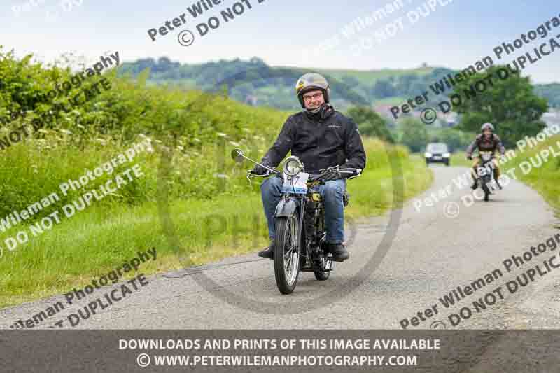 Vintage motorcycle club;eventdigitalimages;no limits trackdays;peter wileman photography;vintage motocycles;vmcc banbury run photographs